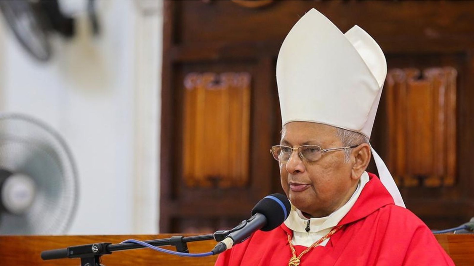 இனப்பிரச்சினைக்கு உடன் தீர்வை காணுங்கள்!