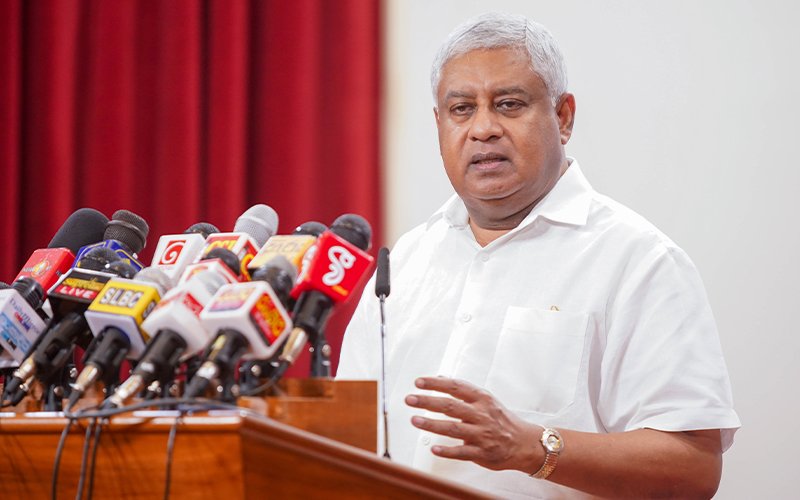 அறகலயவின்போதே குற்றச்செயல்கள் அதிகரிப்பு! பொலிஸாருக்கு 6 மாதங்கள் கெடு!!